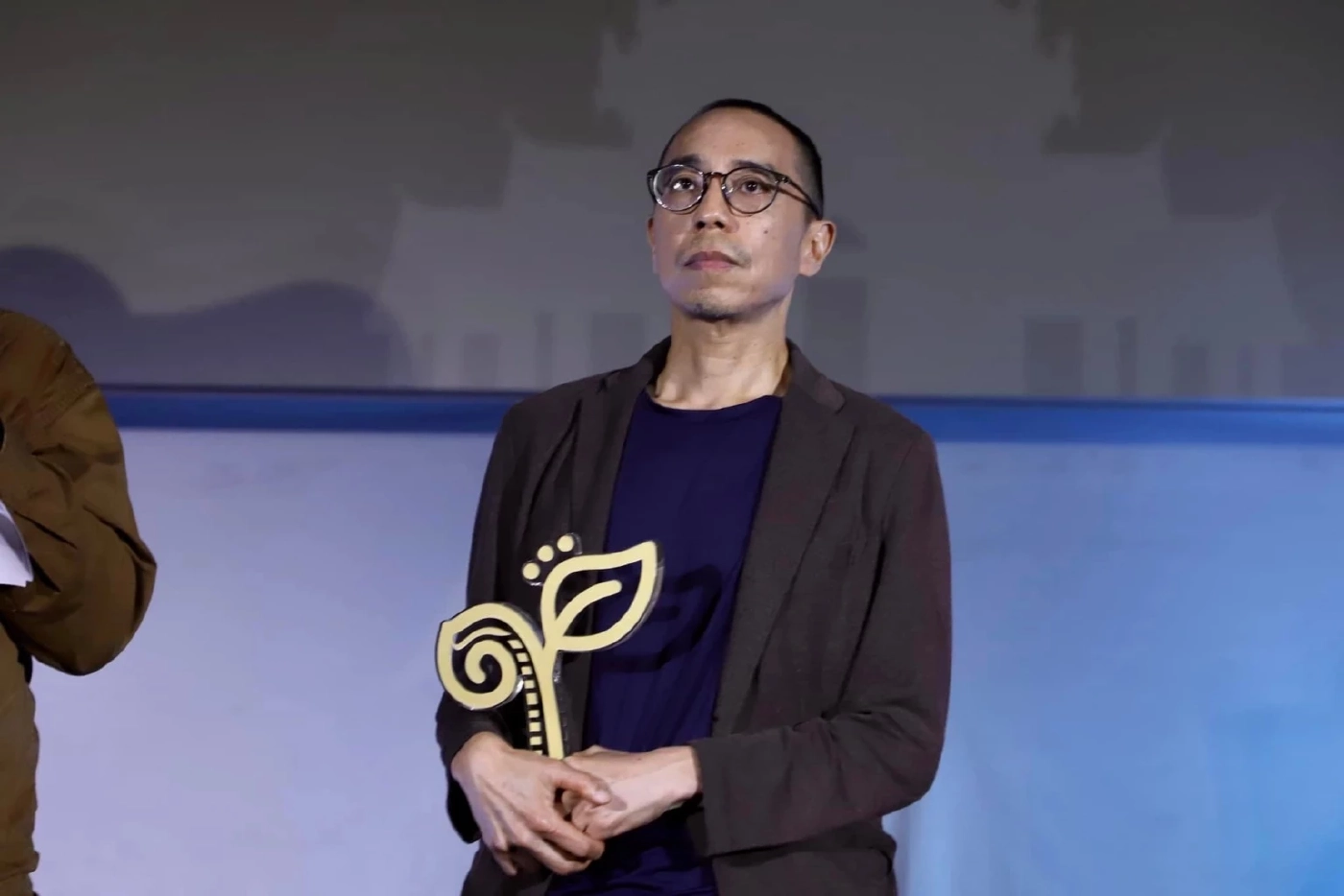 "อภิชาติพงศ์" คว้ารางวัลเกรียงศักดิ์ ศิลากอง ผู้ทรงอิทธิพลด้านศิลปะโลก