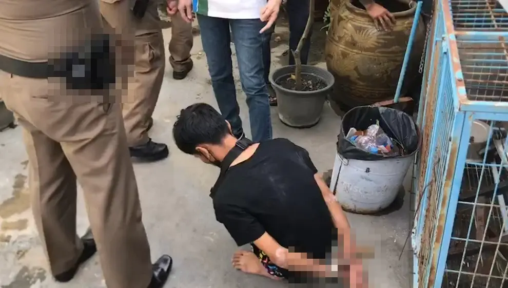 หนุ่มพม่าบุกเดียวชิงทอง ดวงซวยวิ่งหนีเข้าบ้านนายพลตำรวจ สุดท้ายโดนรวบ