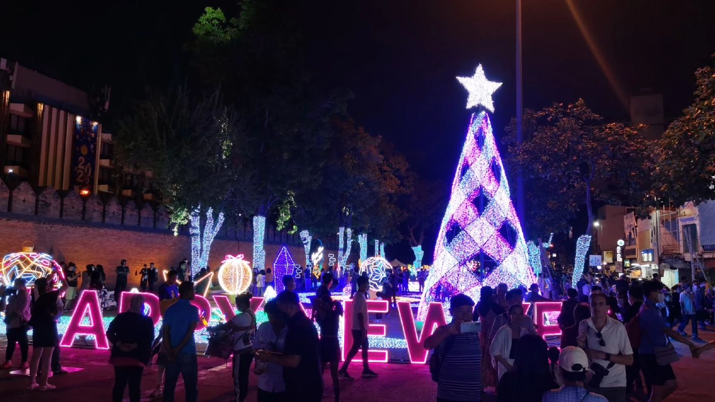 เชียงใหม่คึกคัก นักท่องเที่ยวแห่เฉลิมฉลองเทศกาลปีใหม่ 2566