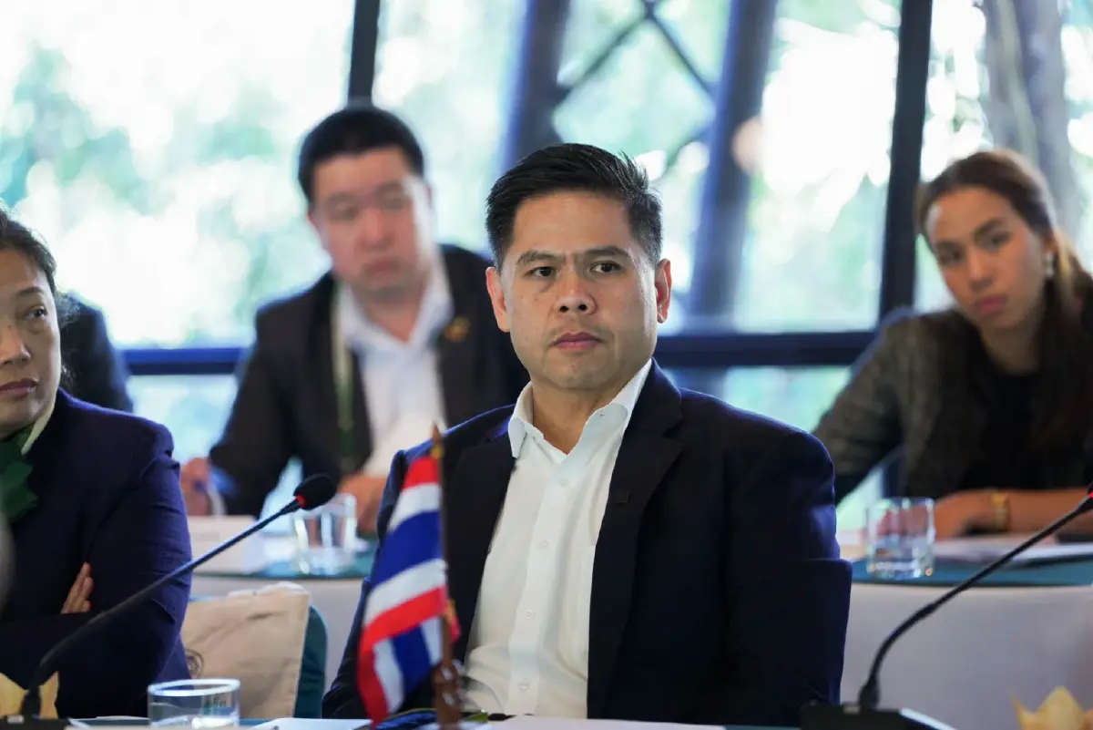 “วราวุธ”วางศิลาฤกษ์ “โครงการสร้างสวนรุกขชาติไทย – ลาว”