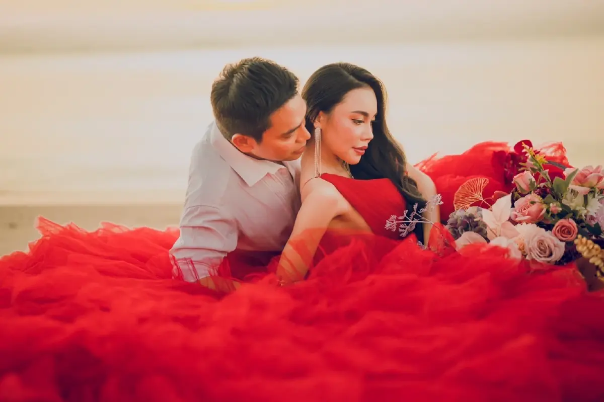 “เอ็มมี่ อมลวรรณ” ถ่ายพรีเวดดิ้งสุดหวาน ขอรักนี้ เป็นรักครั้งสุดท้าย