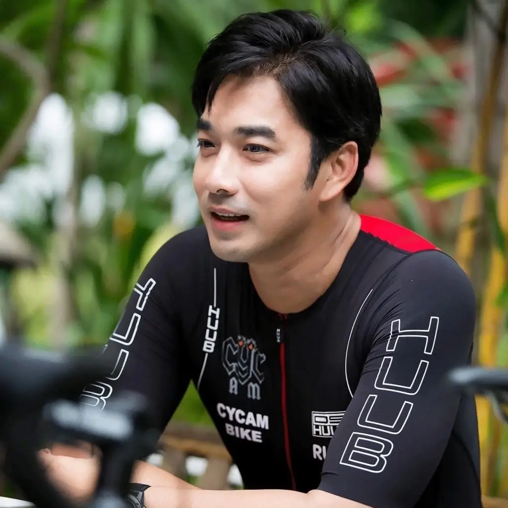 เจมส์ เรืองศักดิ์ โพสต์รำลึก วินาทีเฉียดตาย ทรมานทุกครั้ง ที่ขึ้นเครื่องบิน