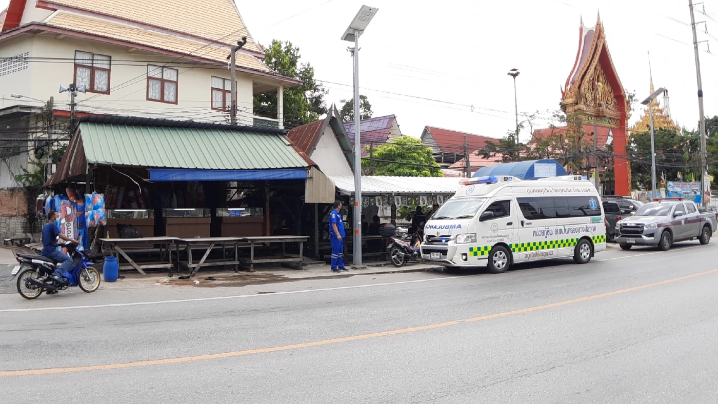สงสัยแค้นจัด เซียนพระรุ่นใหญ่ ถูกคนร้ายใช้เหล็กฟาด ไม่หนำใจเทอึราดซ้ำ