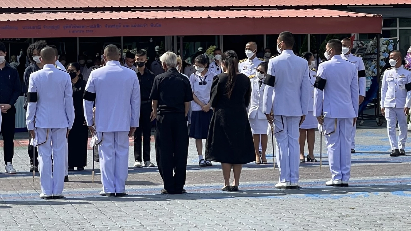 พระราชทานเพลิงศพ 3 กำลังพล เสียชีวิตจาก ร.ล.สุโขทัย อับปาง