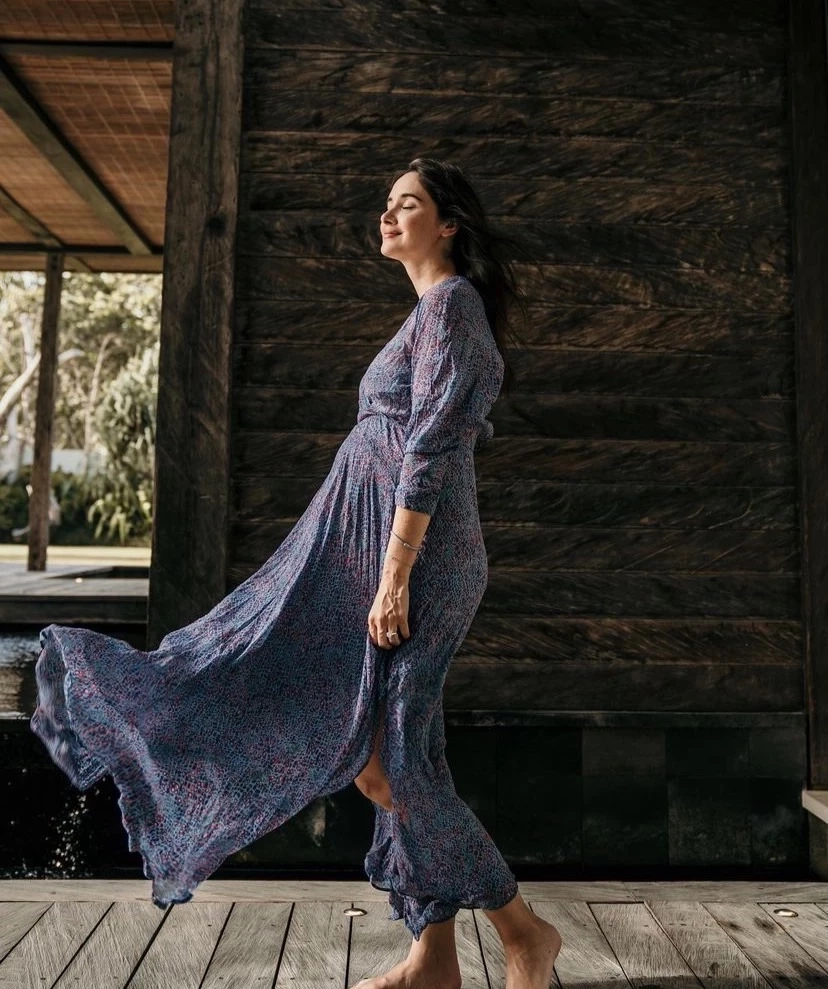 เปิดภาพล่าสุด “ซาร่า มาลากุล” หายไปนาน 3 ปี กลับมาอีกที มีลูก 4 คน