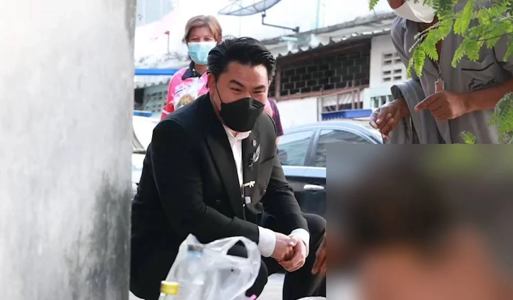 "กัน จอมพลัง" เข้าช่วย ยาย วัย 80 ถูกปล่อยทิ้งนอนเปลือยริมถนน