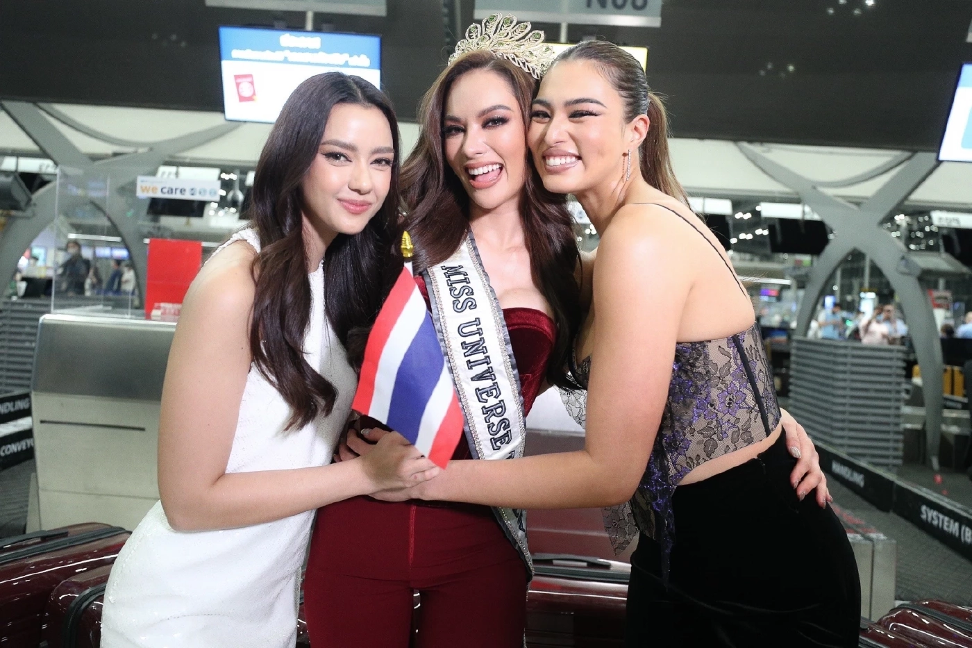 แอนนา เสืองามเอี่ยม มิสยูนิเวิร์สไทยแลนด์ 2022 