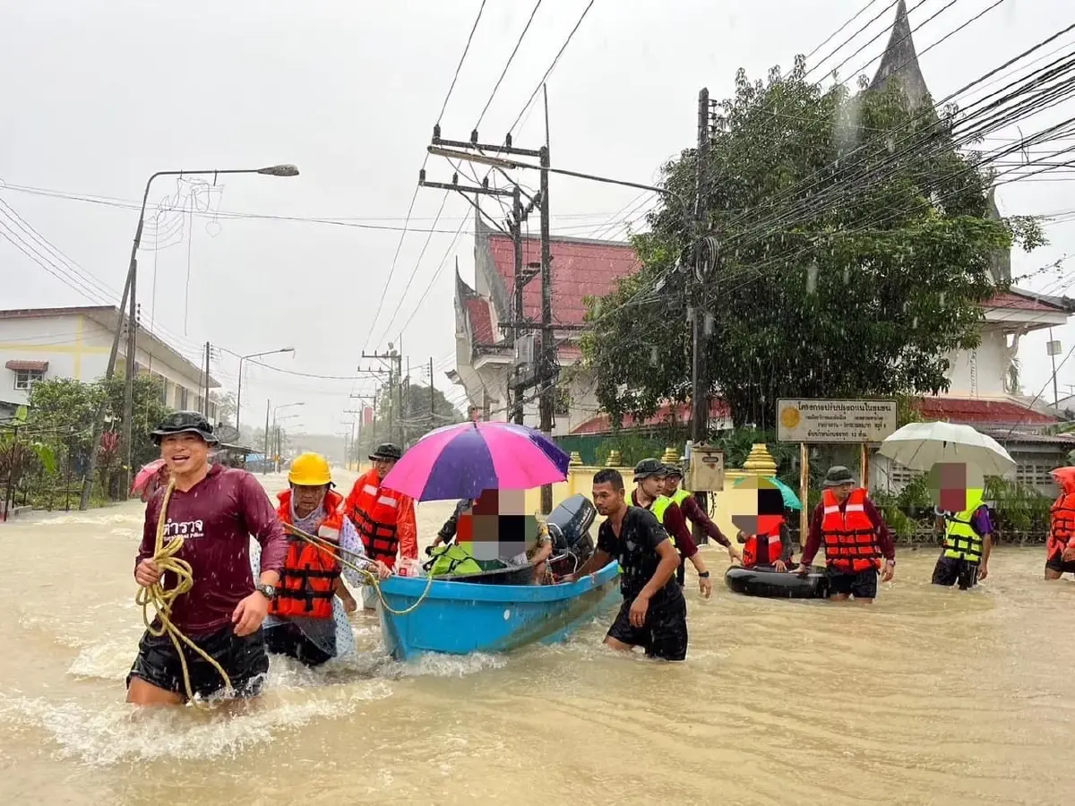“บิ๊กเด่น” สั่ง ตร. ช่วยน้ำท่วมภาคใต้ เตรียมพร้อมออกช่วย ปชช. ทันที