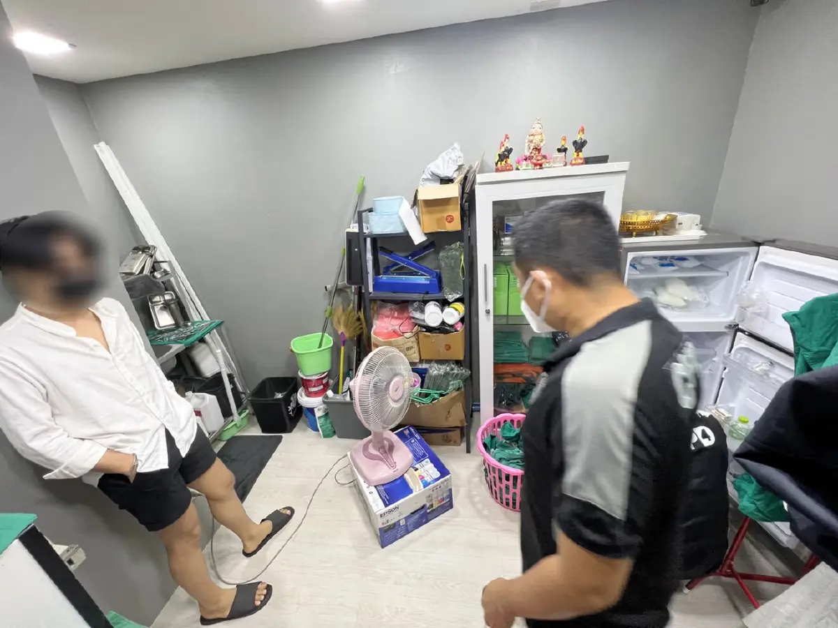 ปคบ. ค้น 8 จุด ล้างบางหมอเถื่อน อึ้ง! บางรายจบ ป.6 เรียนรู้วิธีฉีดหน้าจากยูทูบ