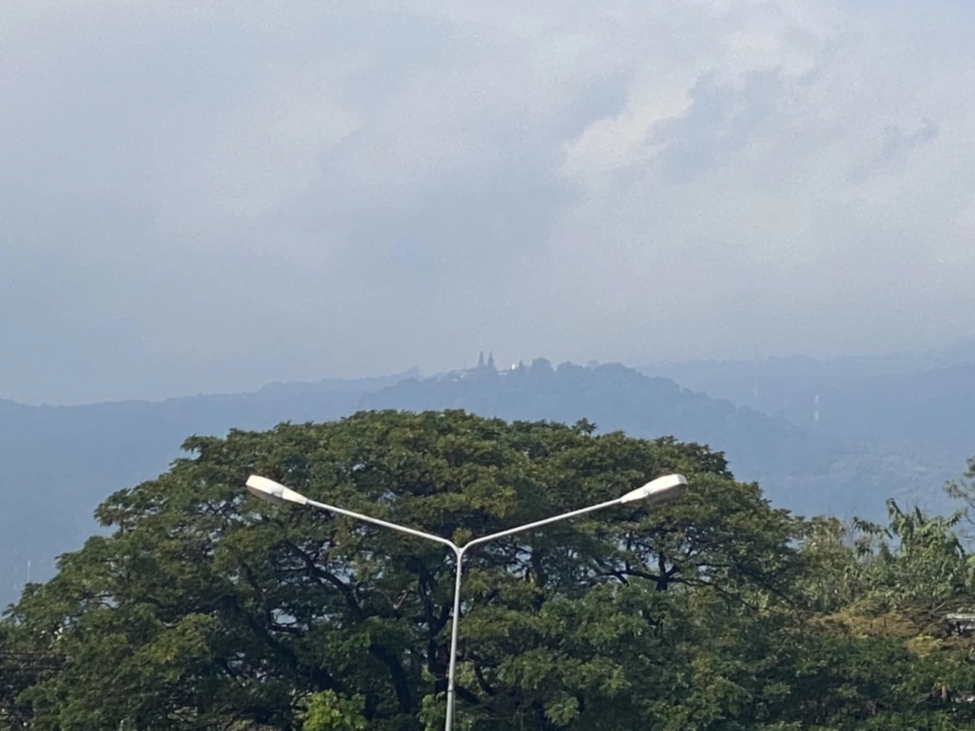 ฝุ่น PM 2.5 เชียงใหม่ สูงเกินค่ามาตรฐาน เตือน ปชช.ลดกิจกรรมกลางแจ้ง