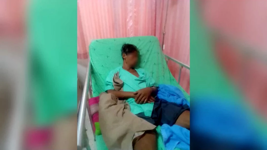 นายเกร็ด ถูกนำตัวส่งโรงพยาบาล หลังญาติเห็นว่ามีอาการหนัก