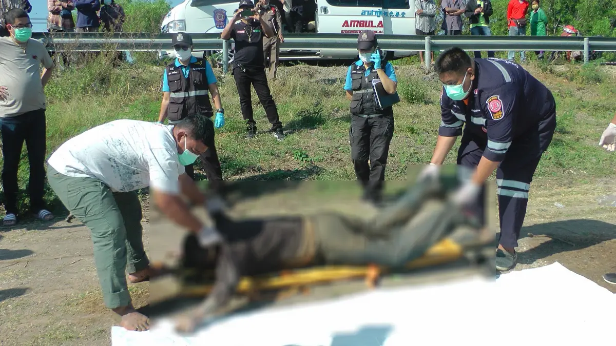 ผงะ! พบร่างหนุ่มสักเสือเผ่น ลอยตายปริศนา ในคลองชัยนาท-ป่าสัก