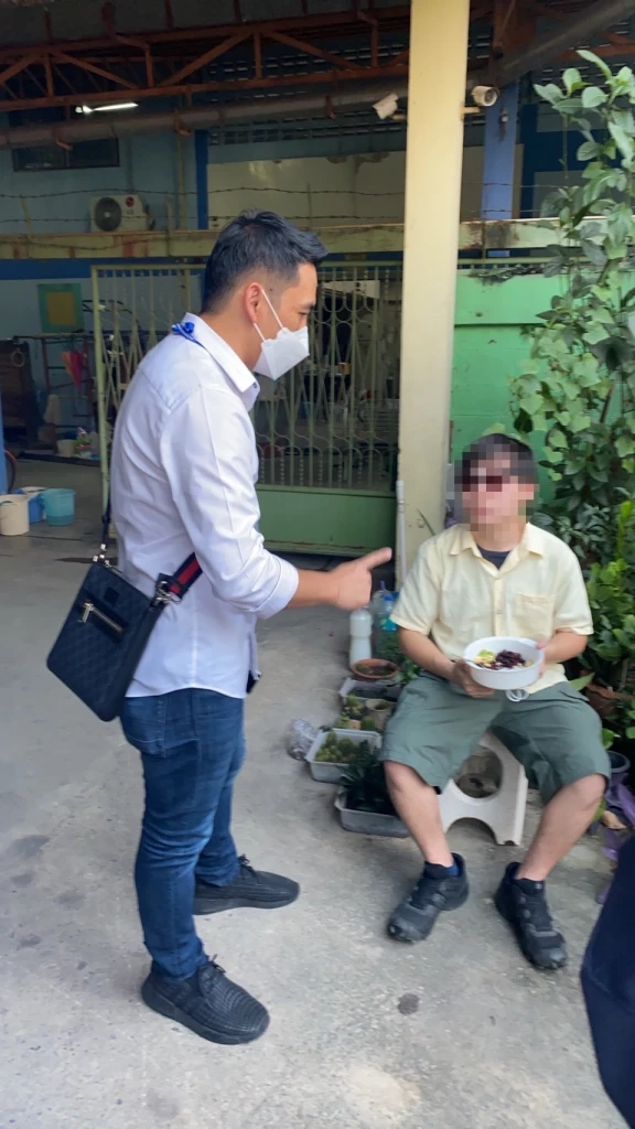 นายพีรสิน กุลชุติสิน อายุ 27 ปี พ่อค้าพริกปืนดุ