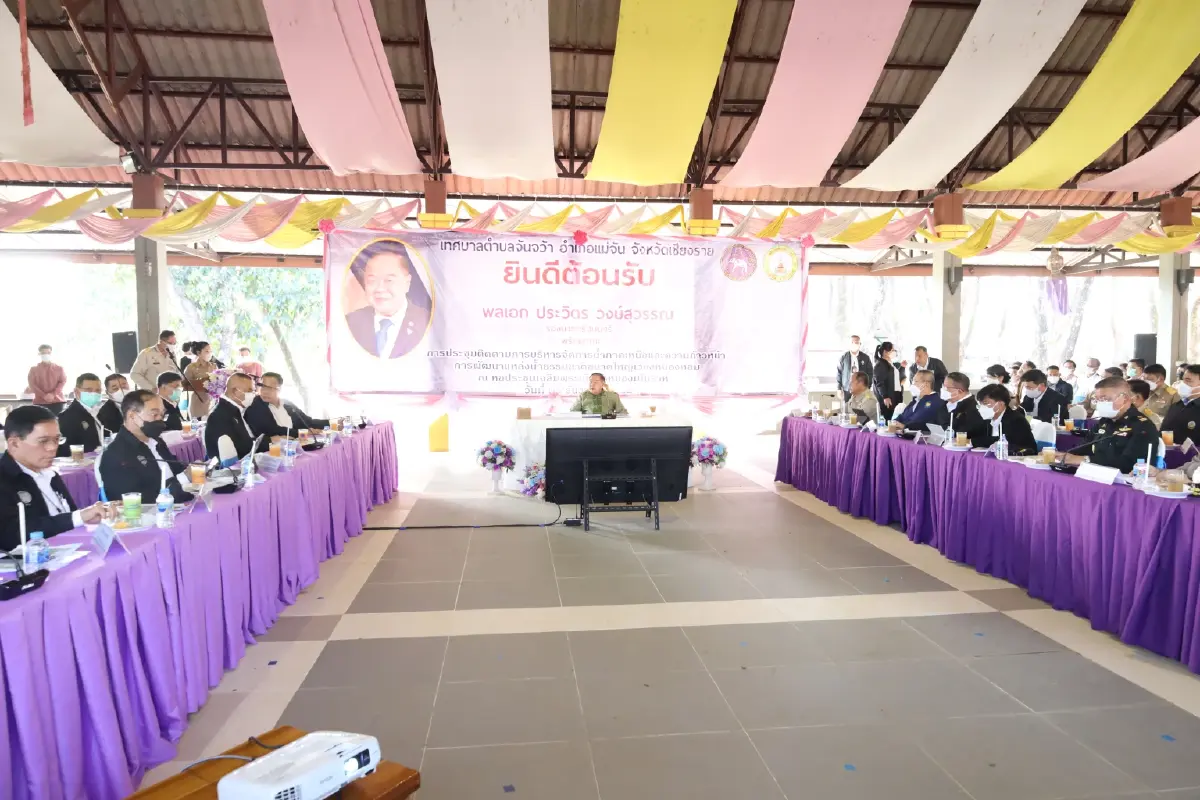 โดนใจ! ชาวบ้าน อวย "บิ๊กป้อม" พูดจริงช่วยจริง มีน้ำใช้ไม่แล้ง
