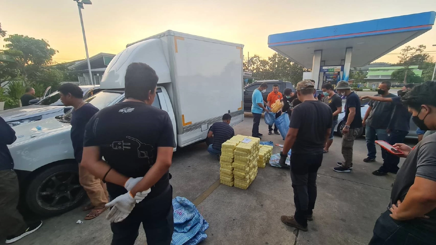 ตำรวจ ปส. รวบยกก๊วนค้ายานรกภาคเหนือ ยึดของกลาง 1.4 ล้านเม็ด