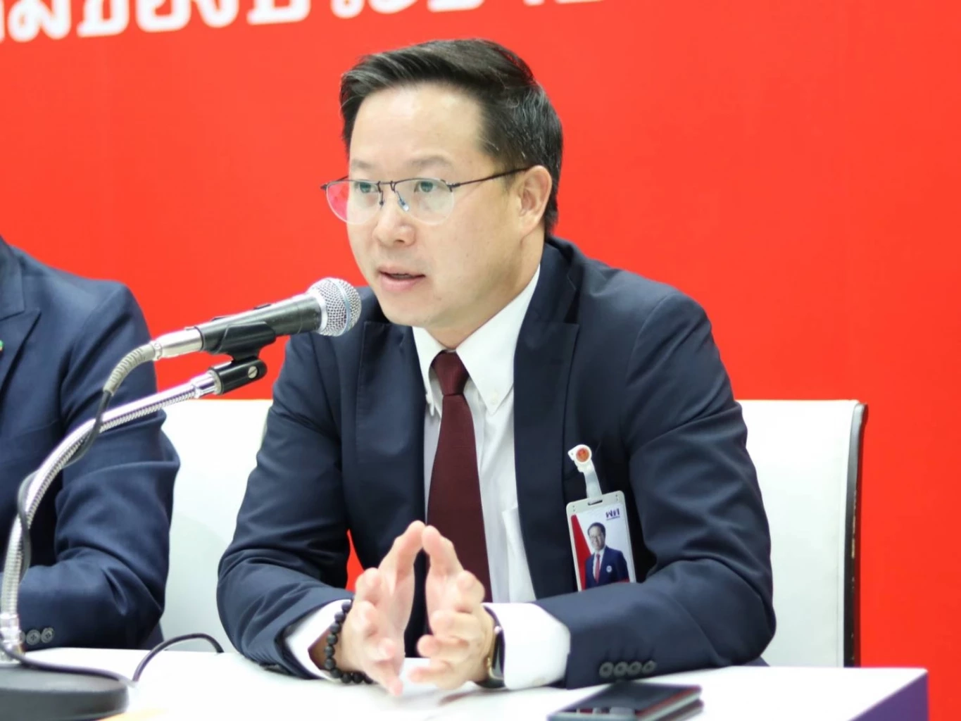 พท. ย้ำ ค่าแรงขึ้นควบคู่รายได้ วอน ผู้ประกอบการ มองภาพรวมเศรษฐกิจประเทศ