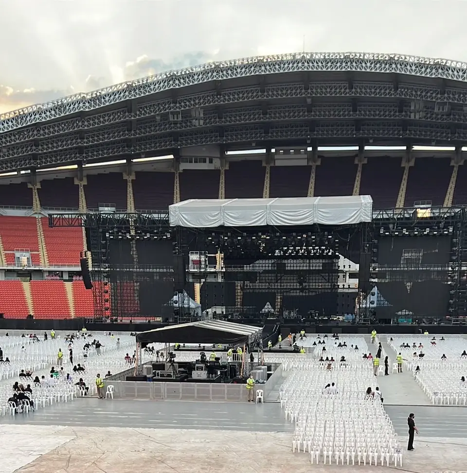 ดราม่าสนั่น! แฟนคลับจวกเละ แหกวีรกรรม ผู้จัดคอนเสิร์ต Maroon5