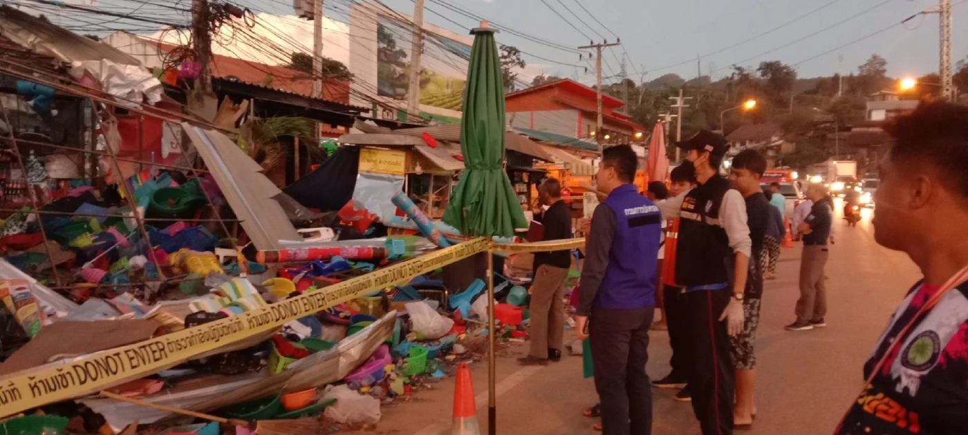 ด่วน! เกิดเหตุระเบิดหน้าร้านสะดวกซื้อ อำเภอปางมะผ้า เจ็บ 2 ราย (มีคลิป)