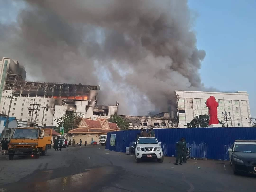 สยอง! พบคนไทยเสียชีวิตเกิน 30 ราย ไฟไหม้กาสิโนปอยเปต รอยืนยันจากทางการ