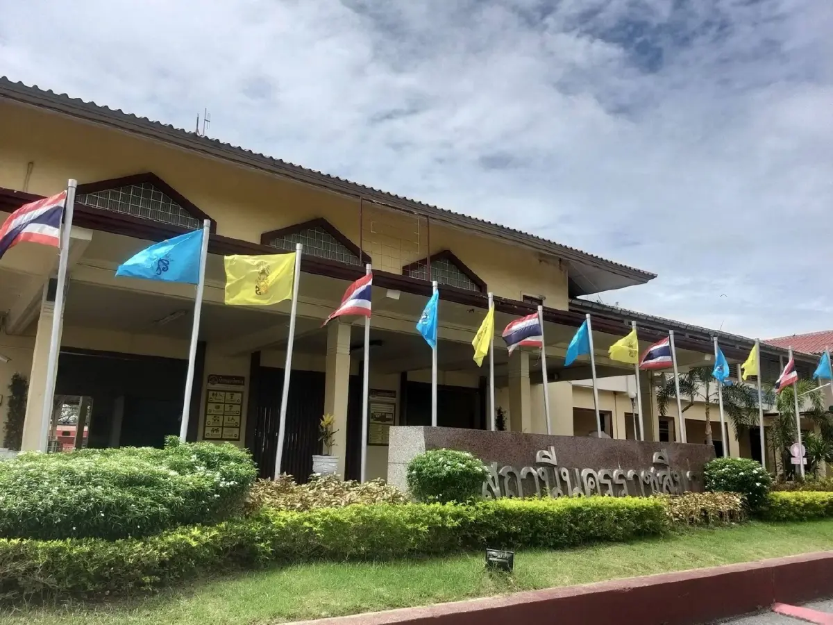 ใจหาย !! เตรียมทุบทิ้ง “สถานีรถไฟโคราช” บันทึกไว้ในความทรงจำ 