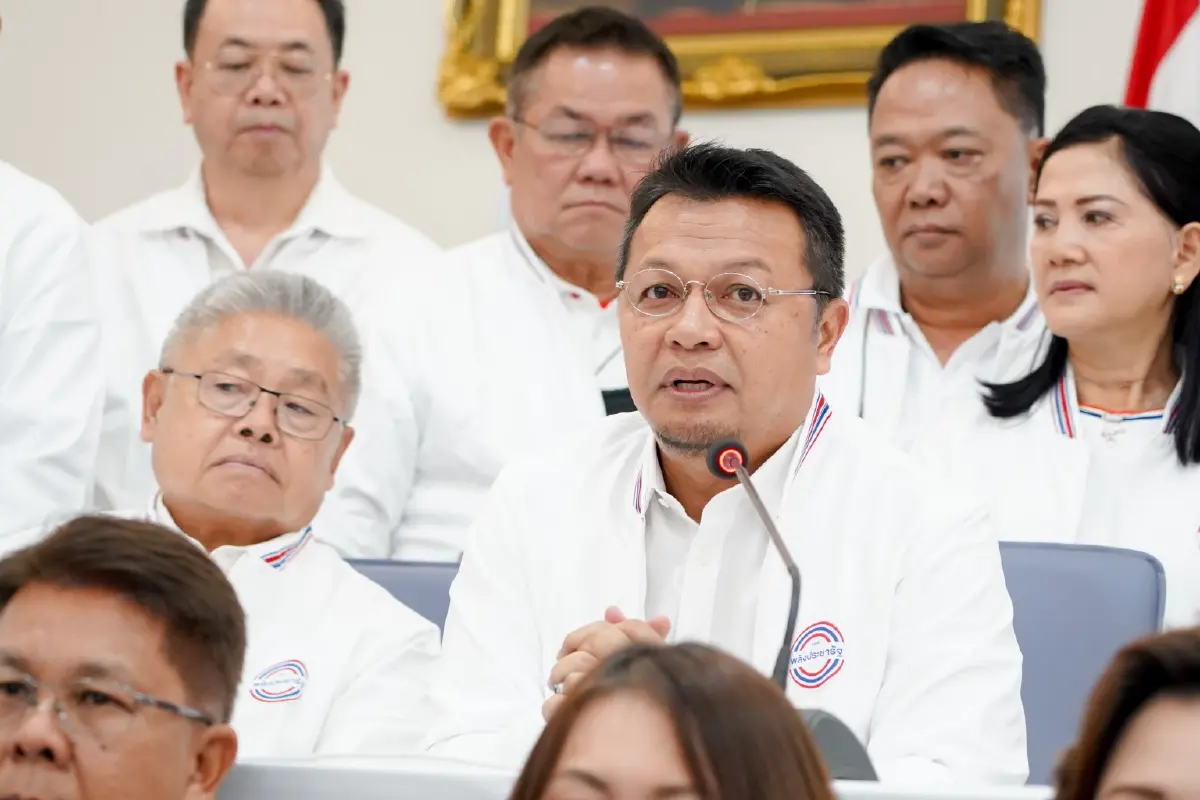 "พปชร."โชว์พลังเปิดตัว 55 ว่าที่ผู้สมัคร"ส.ส."ลงทำศึก"เลือกตั้ง 66"
