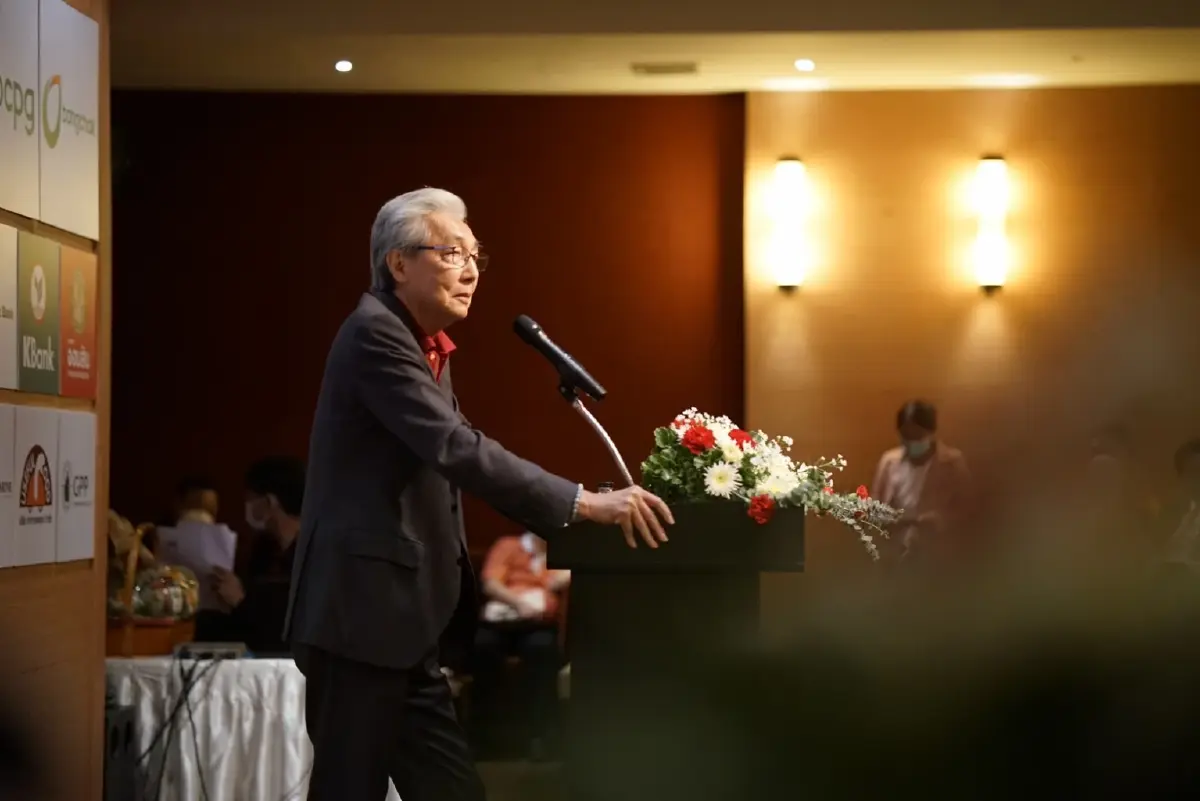 “สมคิด” จี้ “บิ๊กตู่” หยุดโฟกัส ลต. ใช้เวลาที่เหลือสร้าง ศก. ช่วย ปชช.