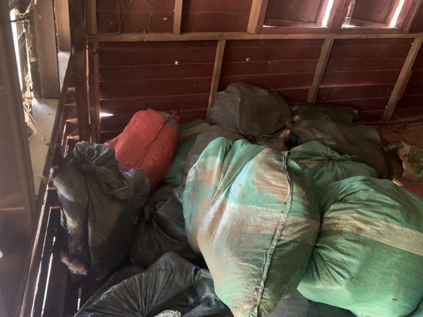 จับเพิ่มอีก! ลักลอบขนเนื้อหมู ตามแนวชายแดนไทย-กัมพูชา 1,142 กิโล