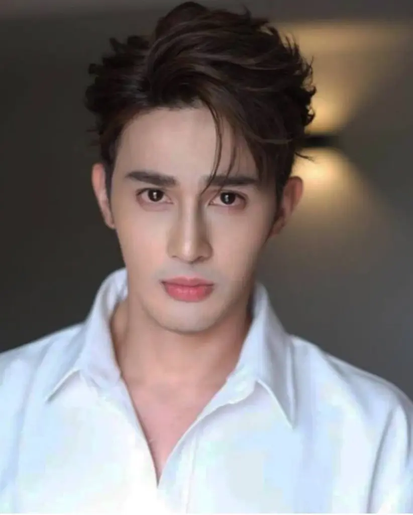 เอ็ม นันทวัฒน์ ผ่องบุรุษ
