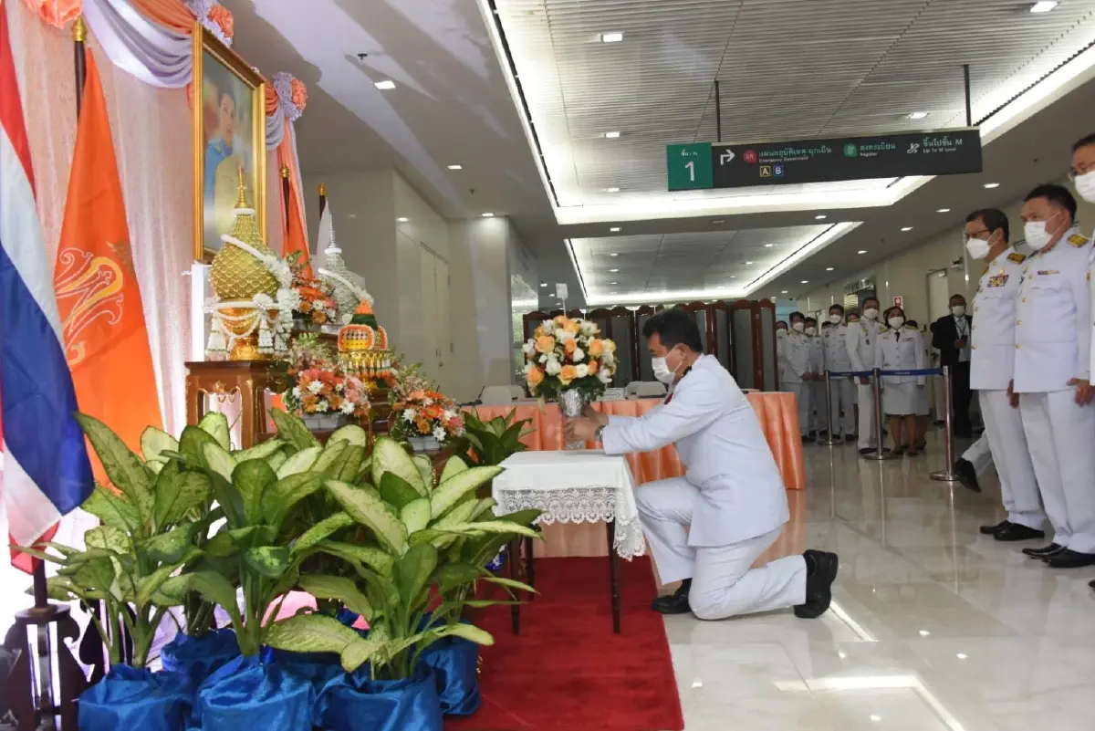 “นายกฯ” นำ ครม. ลงนามถวายพระพร "เจ้าฟ้าพัชรกิติยาภาฯ"  รพ.จุฬาลงกรณ์