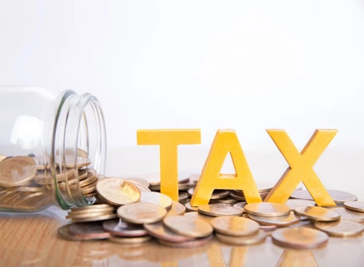 ลดหย่อนภาษี 2565 เช็กชัวร์ ยื่นภาษีคู่สมรส แยกยื่น-รวมยื่น แบบไหนดีกว่ากัน