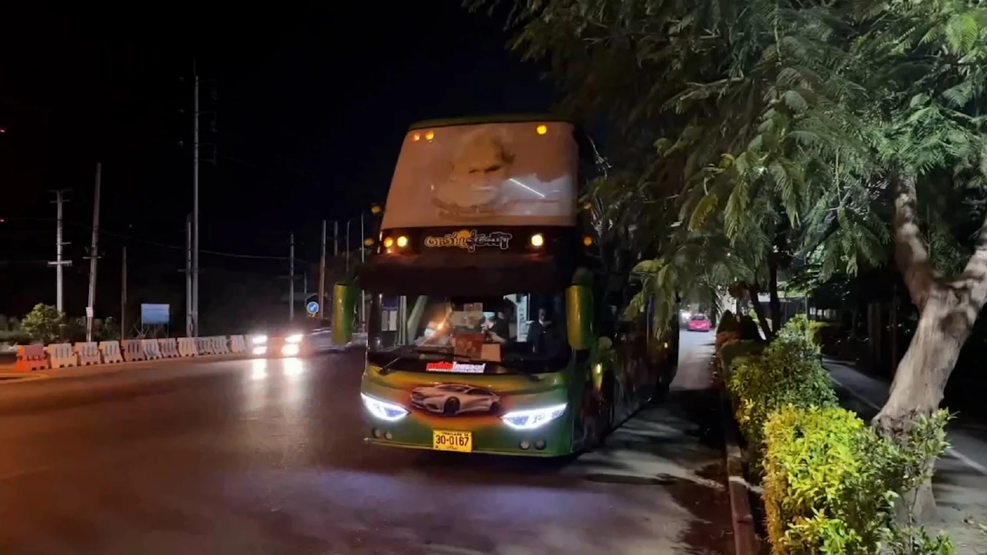 เจ้าของรถบัสอาสาพากลับบ้าน ส่งฟรีถึง จ.สระแก้ว ปีใหม่นี้