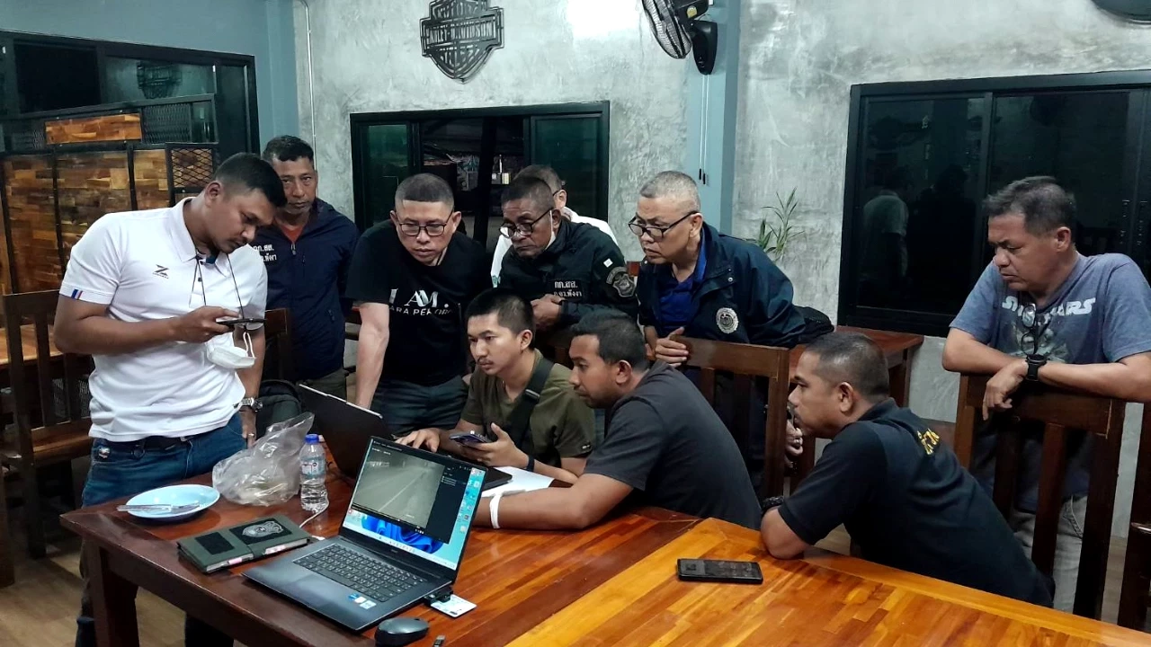 เจ้าหน้าที่ตำรวจประชุมเร่งสางคดี