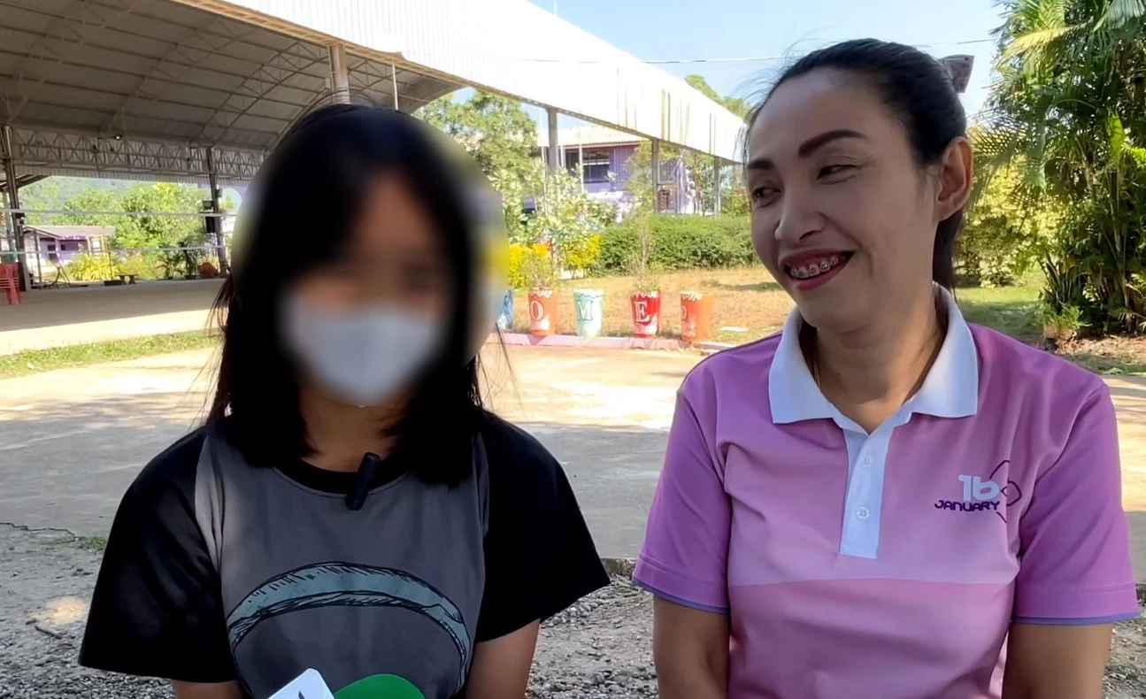 คลิปซึ้งน้ำตาไหล ครูประจำชั้น ม.1 ชวน นร. ไปตามเพื่อนกลับมาเรียนต่อให้จบ