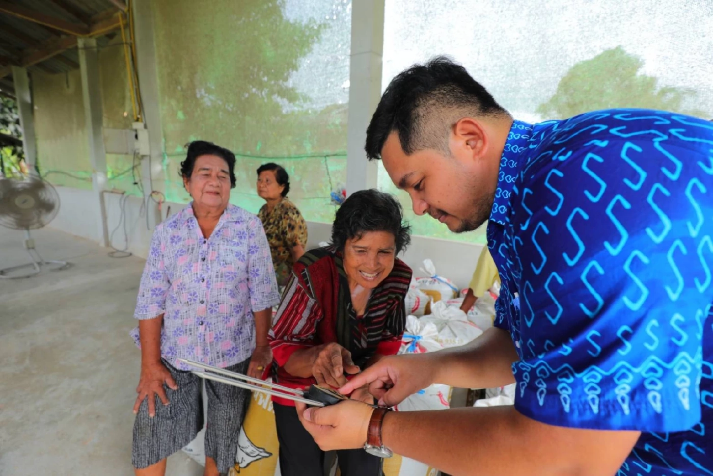 ชาวนาสุราษฎร์ฯประสบความสำเร็จสร้างเมล็ดพันธุ์เพิ่มศักยภาพข้าวไทย