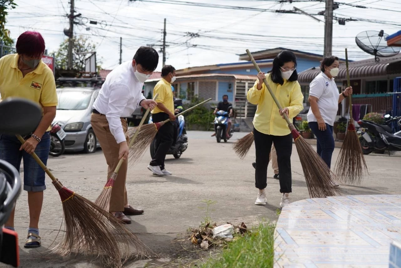 “สุดารัตน์” มอบรางวัลดีเด่น "วันพ่อแห่งชาติ" หล่อหลอมความสามัคคี