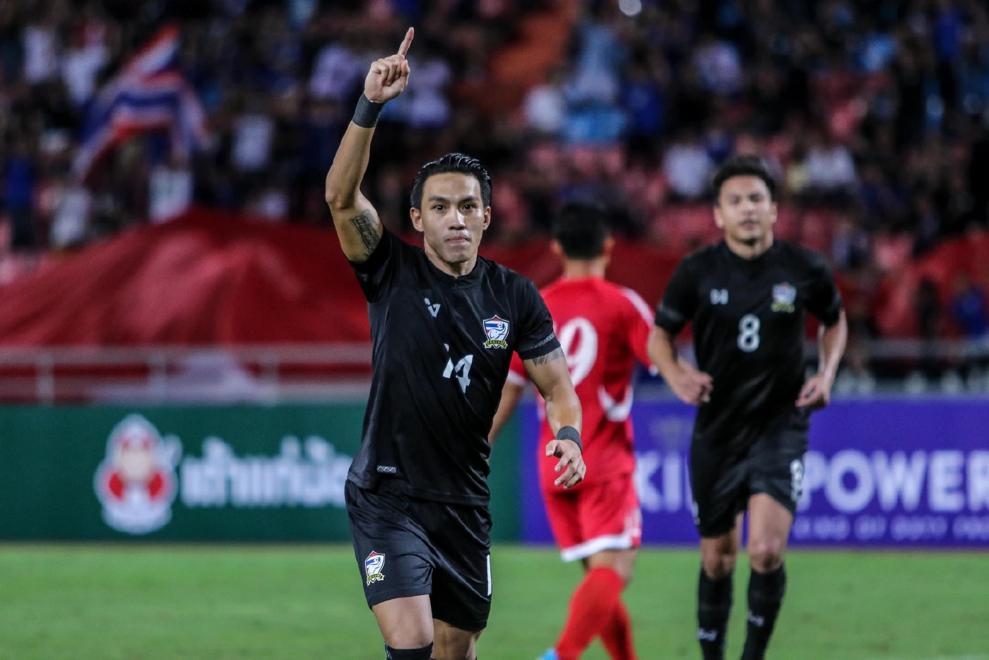 ธีรเทพ วิโนทัย