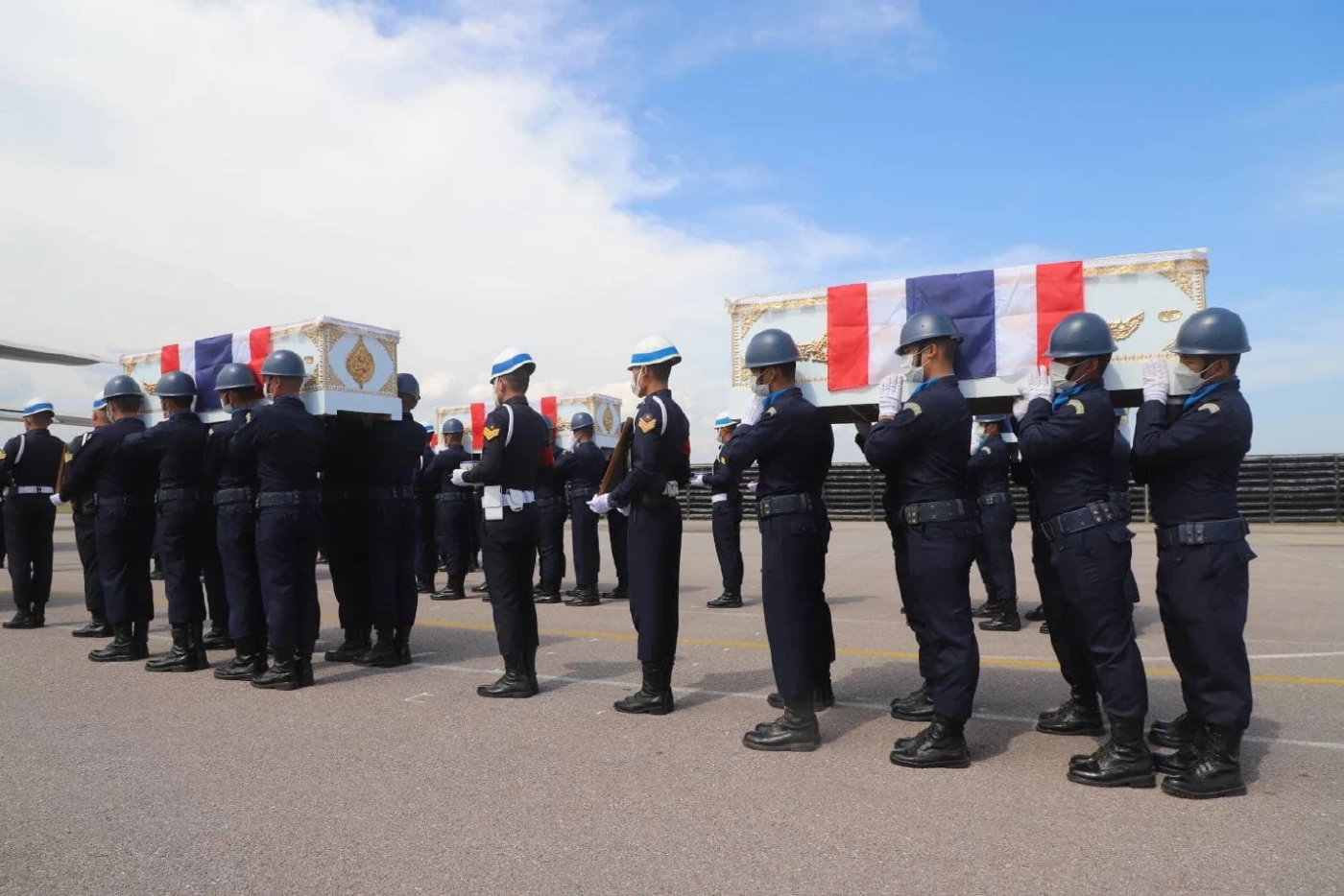 การค้นหาร่างกำลังพล ร.ล.สุโขทัย วันที่ 10 ครึ่งวันเช้า พบผู้เสียชีวิต 3 ราย