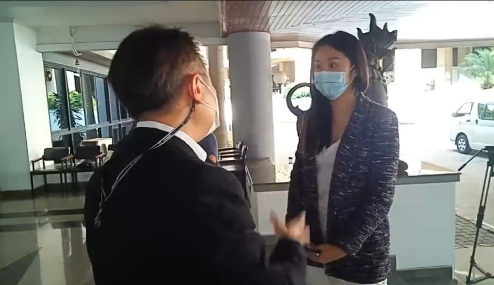 ตำรวจ สน.ปทุมวัน สั่งฟ้อง "แซน วิศาพัช" คดีหมิ่นประมาท "หนิง-จิน"