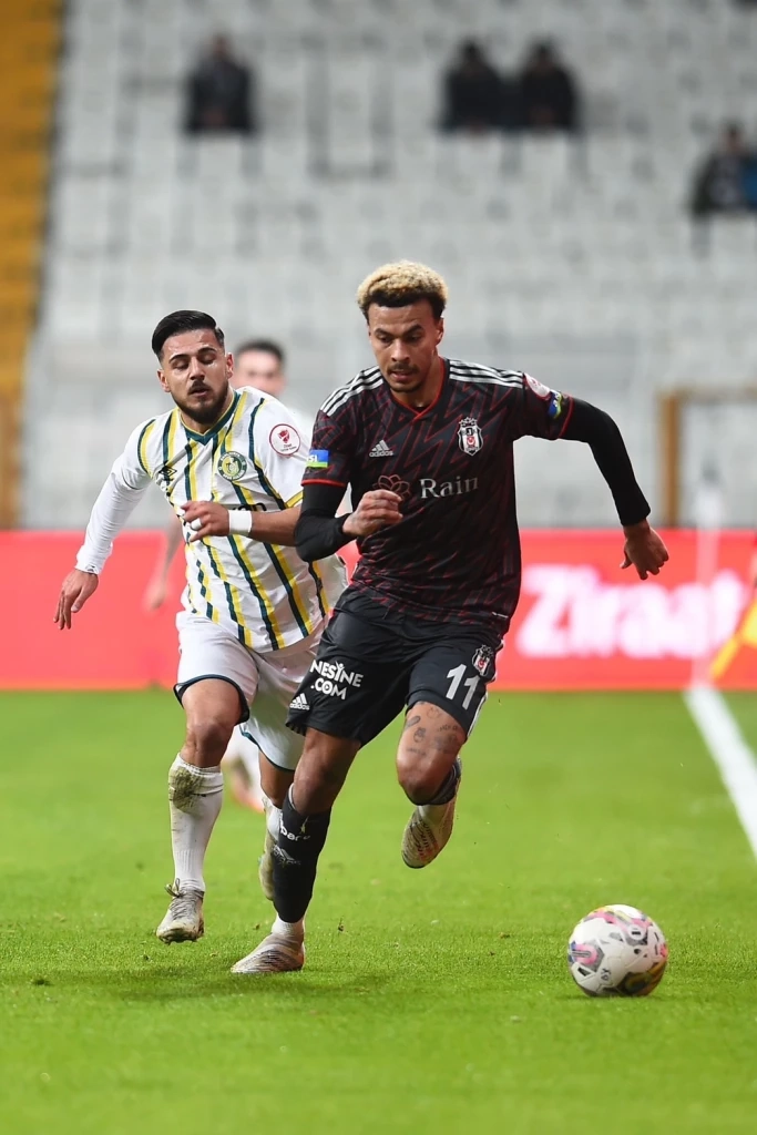 เดเล อัลลี ทำสถิติถูกเปลี่ยนตัวออกหลังลงสนามไปเพียง29 นาที