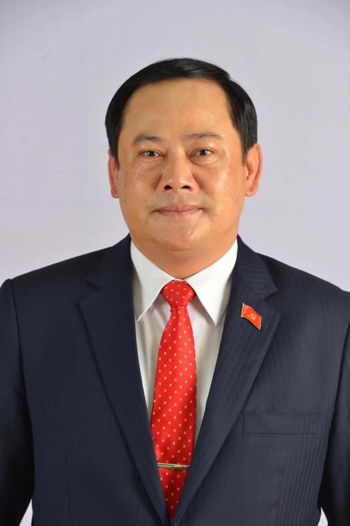 ท่านสอนไซ สีพันดอน ขึ้นเป็นนายกรัฐมนตรีคนที่ 9 