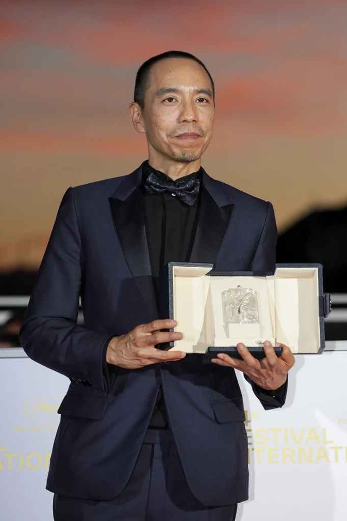 อภิชาติพงศ์ วีระเศรษฐกุล