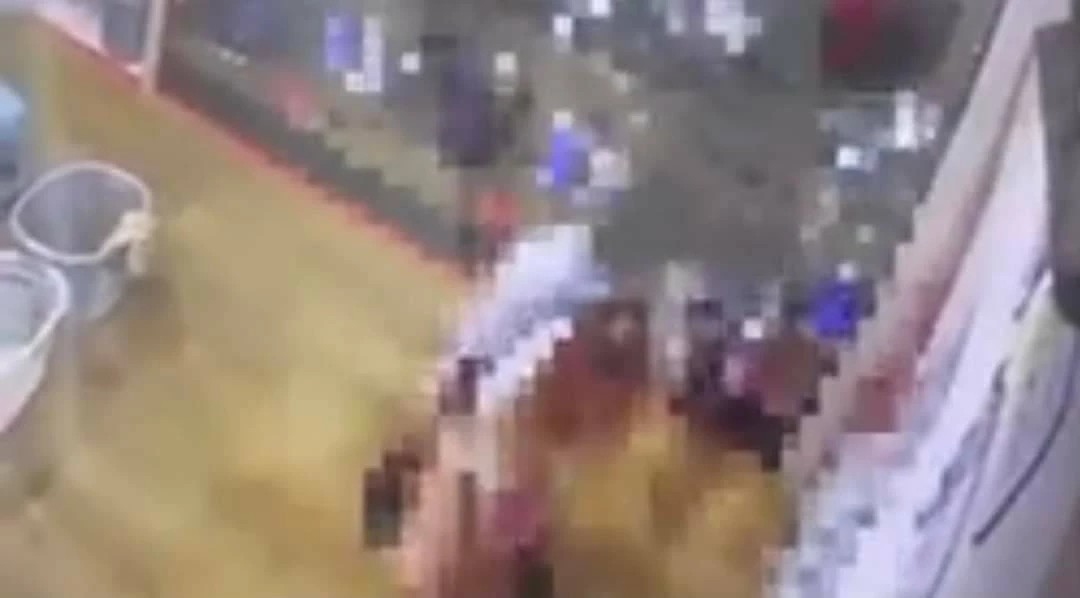 ตร.เร่งล่าตัวคู่เอาท์ดอร์ ในร้านซักผ้าหยอดเหรียญ ย่านหนองจอก