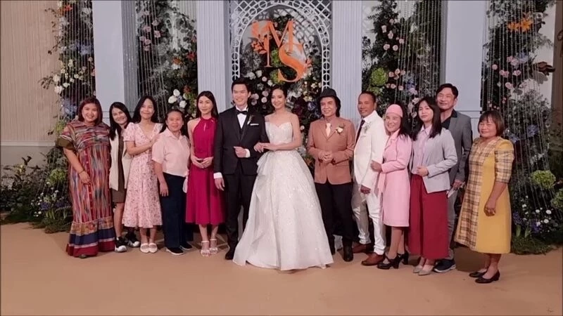 สุดชื่นมื่น "ไมค์ ภิรมย์พร" ปลื้มใจ "น้องเมย์ "ลูกสาวคนโตเป็นฝั่งเป็นฝาแล้ว