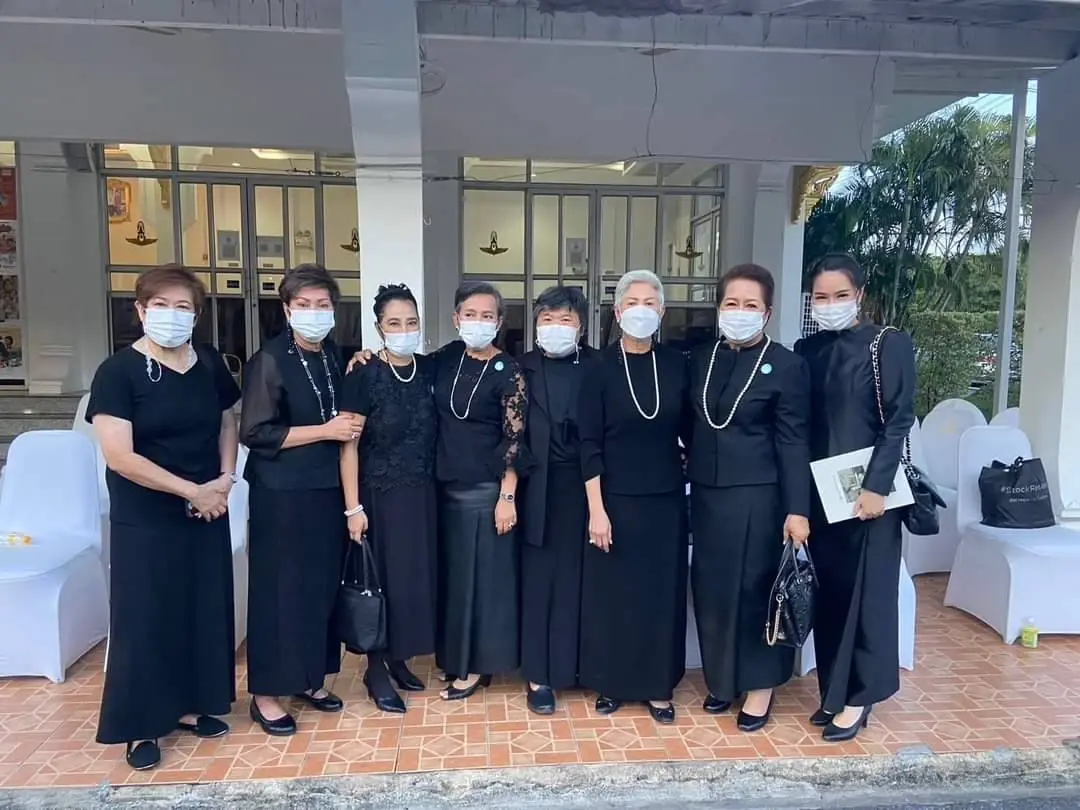 พระราชทานเพลิงศพ “สมบัติ เมทะนี” ศิลปินแห่งชาติ คนบันเทิงร่วมอาลัย