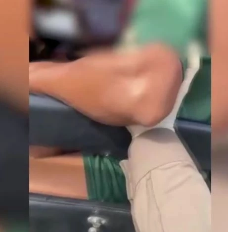 ซวยซ้ำซ้อน! ผัวเมียค้ายาบ้าถูกไล่ทำร้ายปางตาย-เจอตร.รวบซ้ำ (มีคลิป)