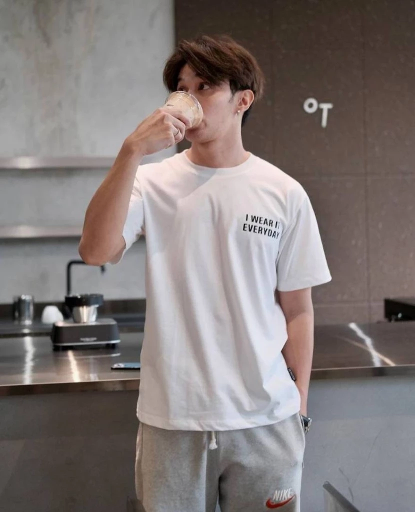 เอ็ม นันทวัฒน์