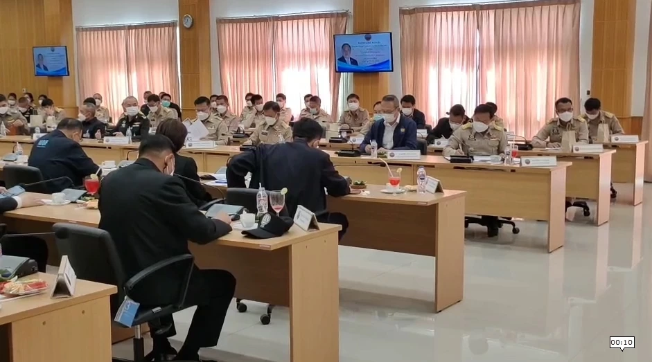 "บิ๊กป้อม" ลุยพื้นที่ "กาฬสินธุ์-ร้อยเอ็ด" ตรวจที่ดินทำกิน-ฟื้นฟูแหล่งน้ำ