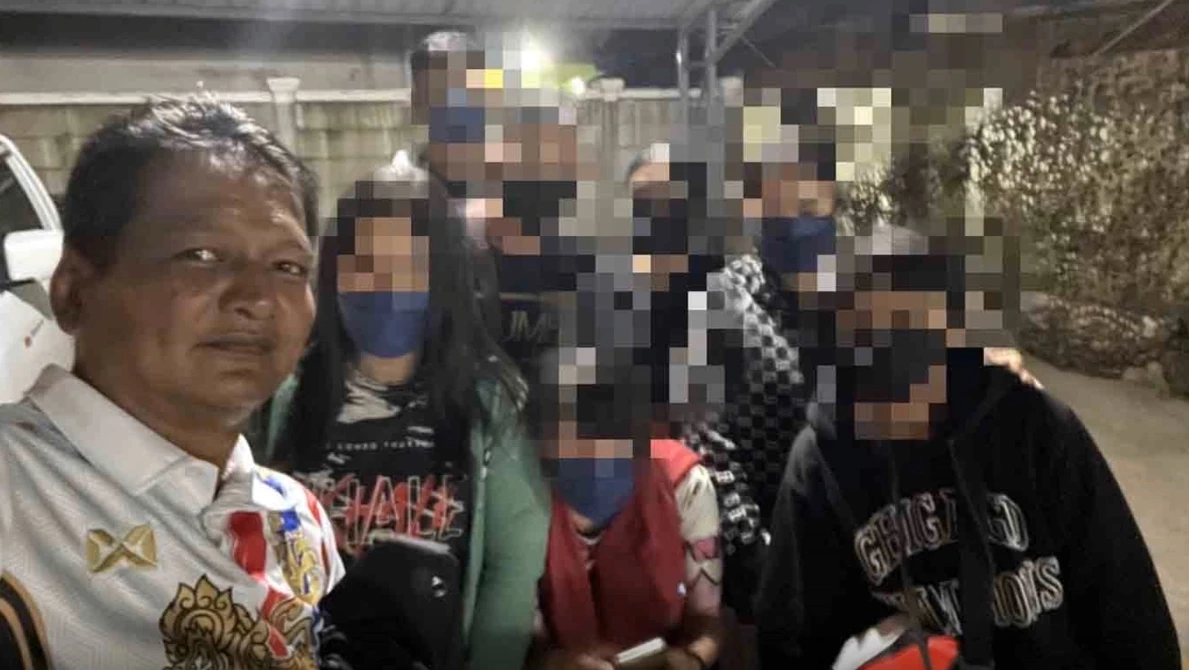 "ก็แค่ คนธรรมดา" หรือคุณเบิร์ด 