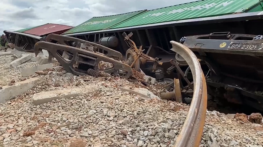 ศาลนาทวีออกหมายจับ 2 โจรใต้ วางระเบิดรถไฟ สายหาดใหญ่-ปาดังเบซาร์