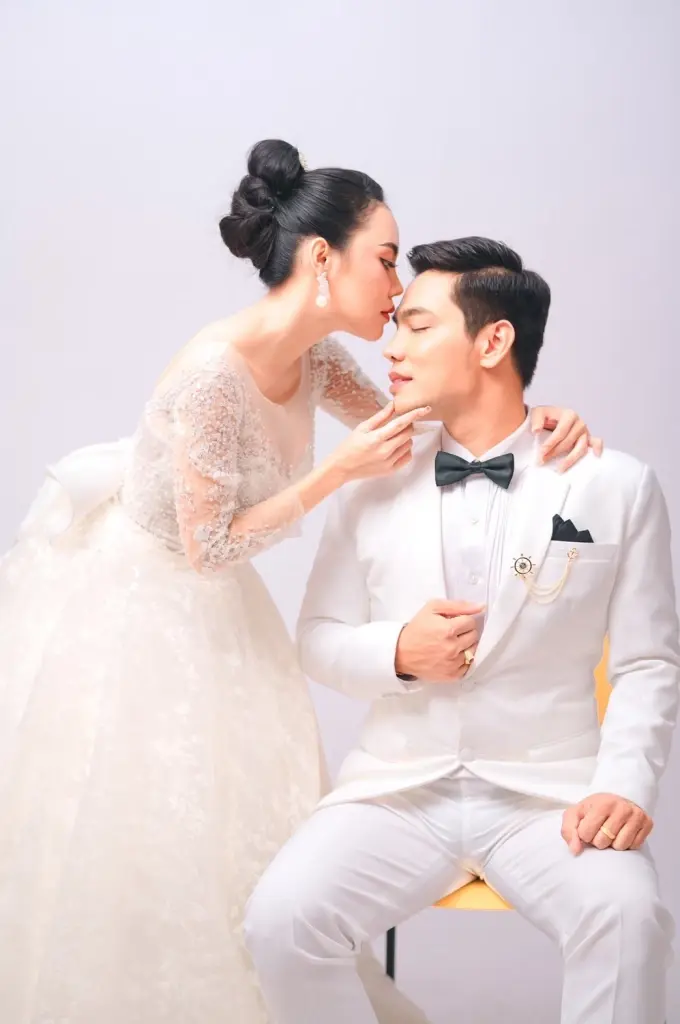 “เอ็มมี่ อมลวรรณ” ถ่ายพรีเวดดิ้งสุดหวาน ขอรักนี้ เป็นรักครั้งสุดท้าย
